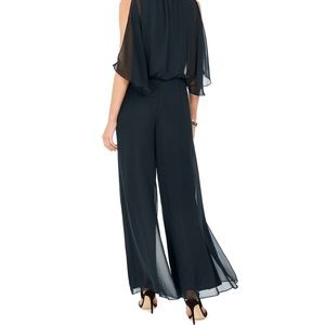 MSK's fluid style looks like a soft breeze with its floaty layers and wide-leg